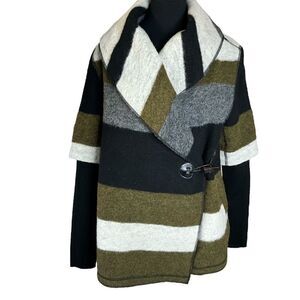 Line The Label Wool Blend Jacket Size S/P Toggle Closure Striped Warm